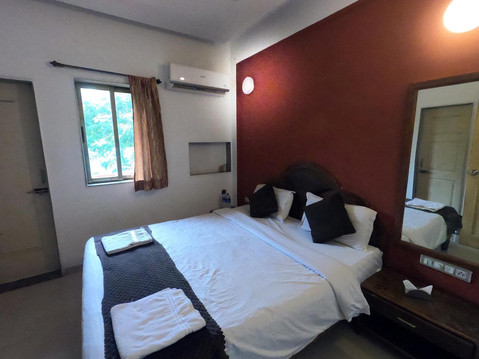 Hill Forest Resort Lonavala Exterior foto